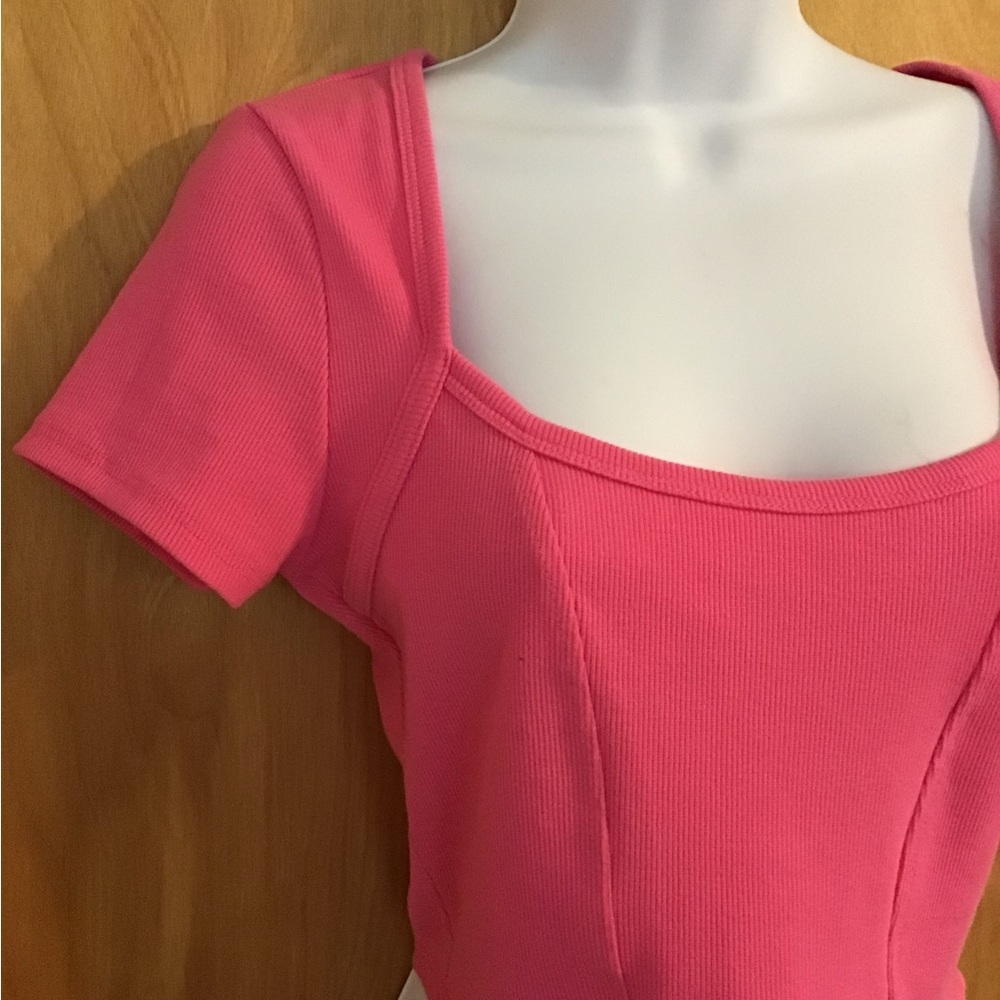 New Ribbed Crop Top - Picture 5 of 6